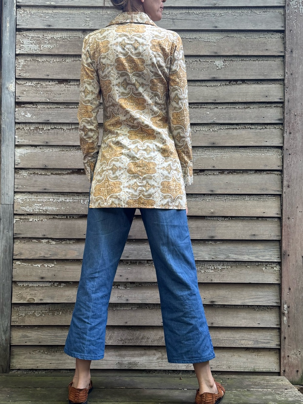 VTG Frenchi Paisley Tunic Shirt in Cream, Tan and Light Blue - Picture 3 of 16